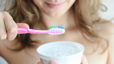 Cinco ideas sobre los dientes que no son verdad y no debes creer