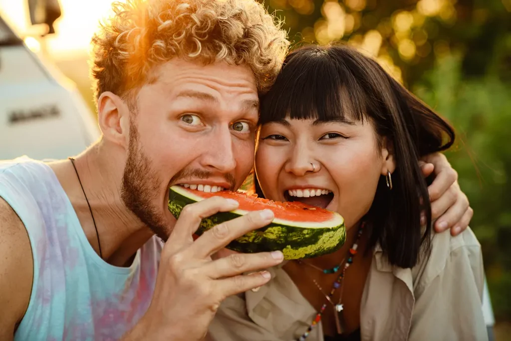 Alimentos para cuidar los dientes en verano
