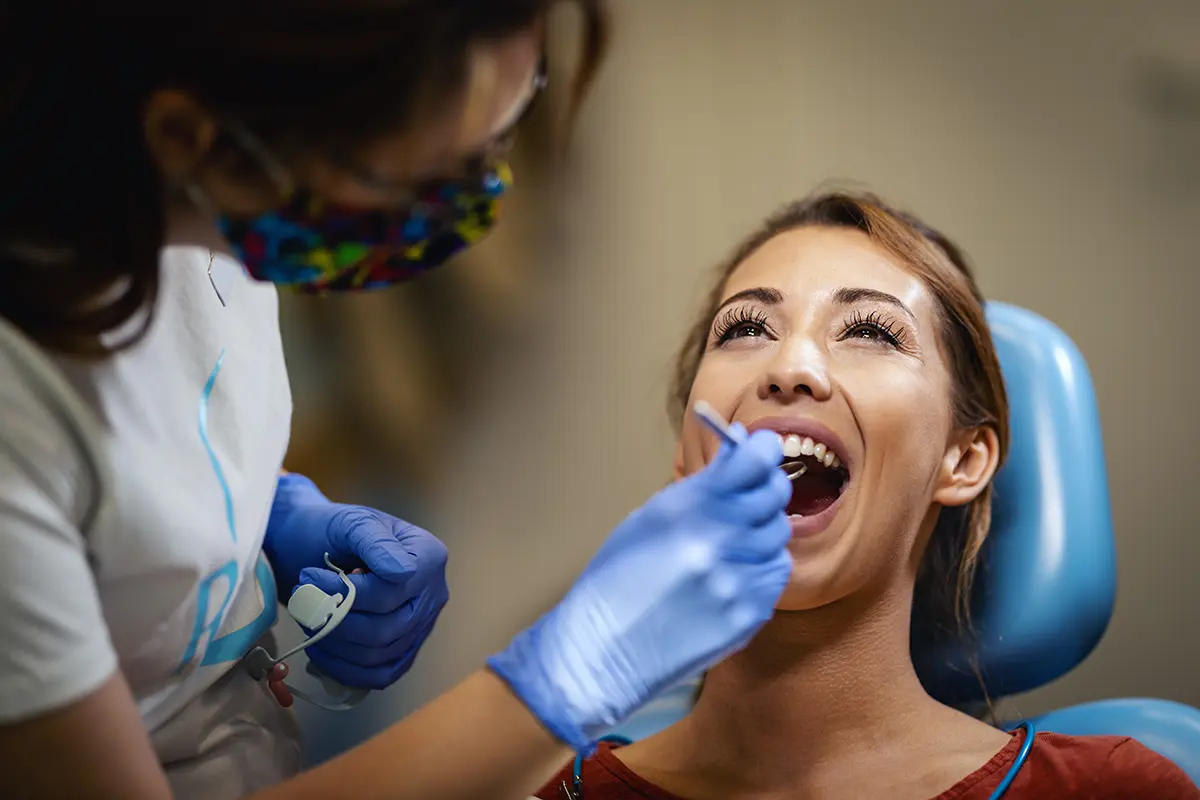 tratamiento dental en verano