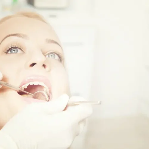 Que son las caries y como se tratan